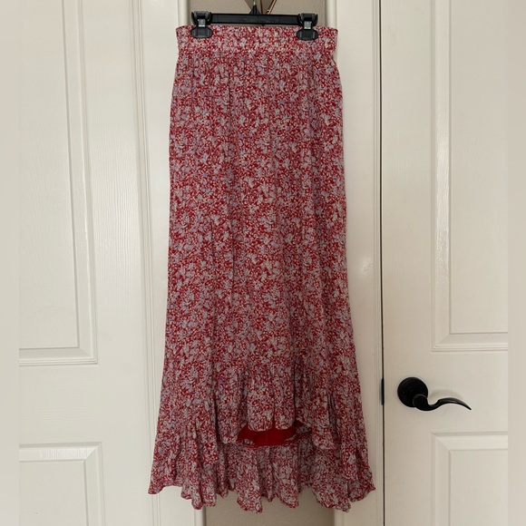 🌟Last Day on Posh🌟 High-Low Floral Skirt - Picture 2 of 3